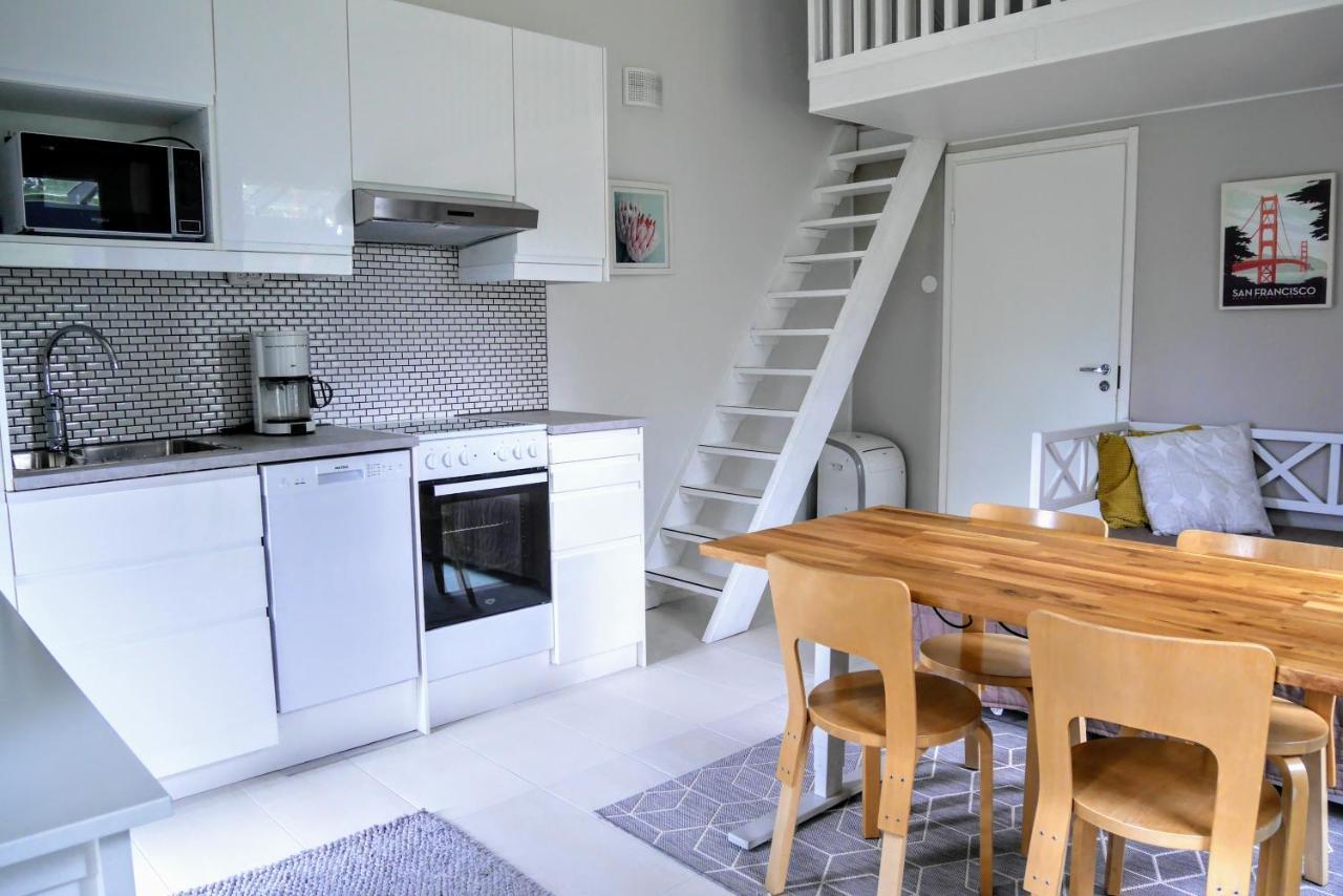 Cozy 4 Person Guesthouse On Quiet Residential Area Оулу Екстер'єр фото