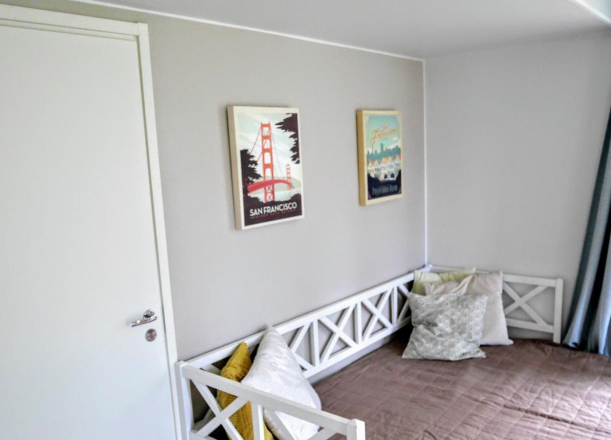 Cozy 4 Person Guesthouse On Quiet Residential Area Оулу Екстер'єр фото